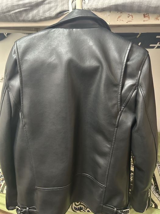 Кожаная куртка……