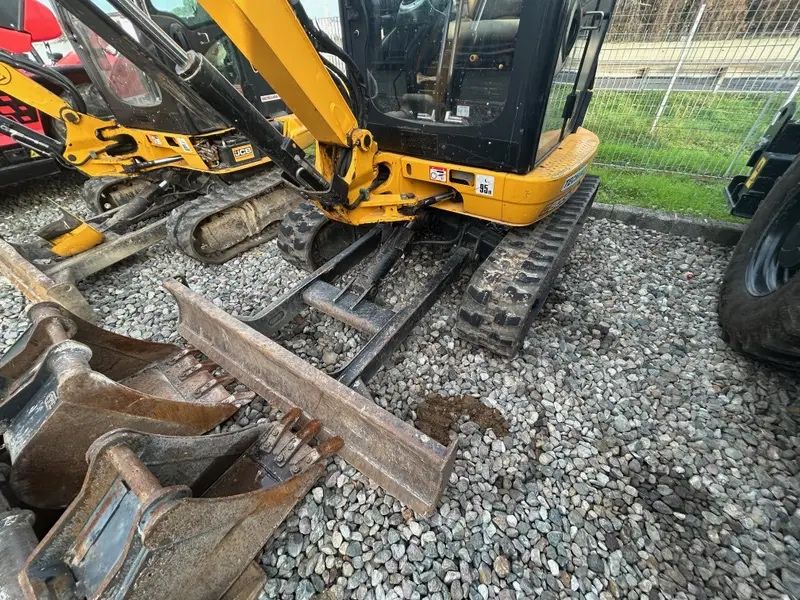Мини багер JCB 8030 ZTS