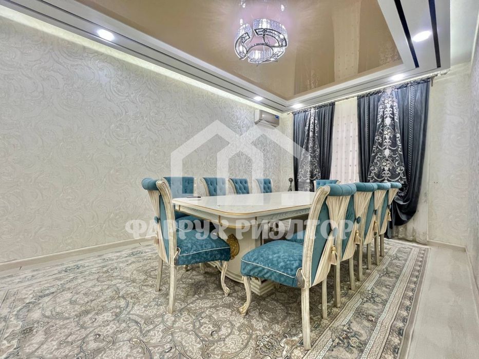 4/3/9 100м2 Паркентский новостройка кирпич