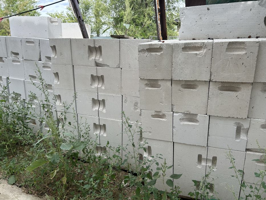 газоблок 800тг  кирпич 80тг