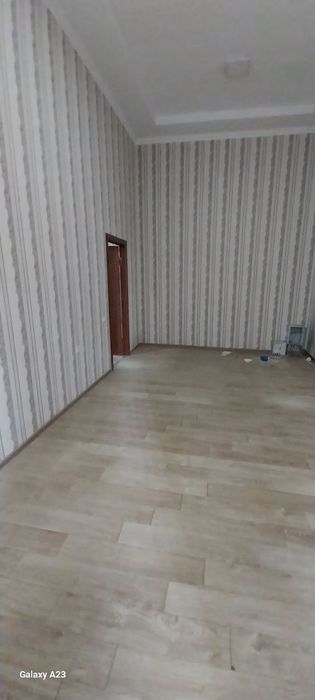 Арендага помешение 8 хоналик 1 этаж Рудакий кучасида жойлашган.Агентст