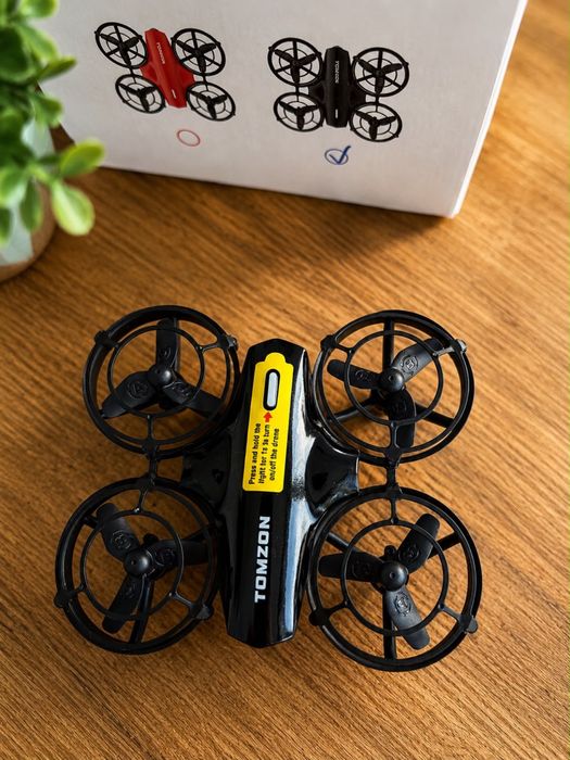 Dronă TOMZON A24-W cu cameră 1080P Wi-Fi | 3 baterii | Nouă, sigilată