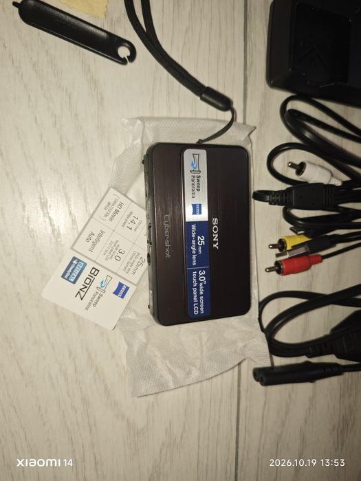 Sony Cyber-Shot DSC-T99