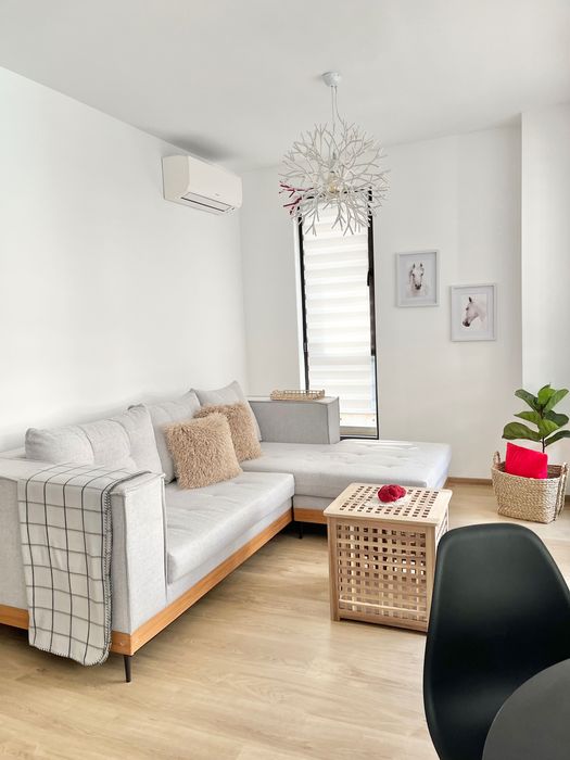 Дава се под наем Двустаен апартамент в Пловдив, Кършияка - 60 кв.м за 459 € - Снимка #1