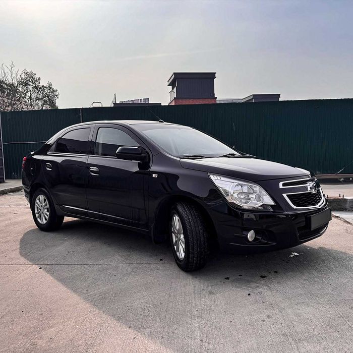 Chevrolet Cobalt 2023 (AT Black)