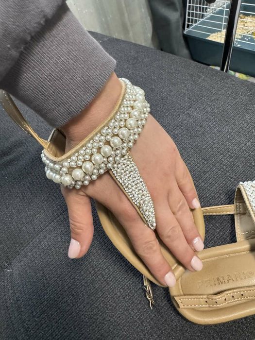 Сандали Primark с перли