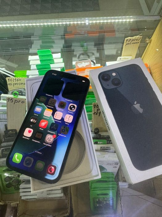 Айфон 13 с коробкой