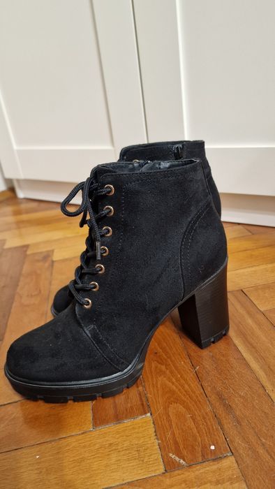 Зимни обувки Puma и Graceland EUR 38