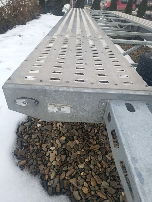 Platforma/trailer Niewiadow an 2025 CA NOU 8.5m 3500kg 2 poziții