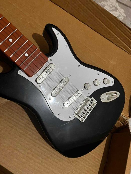 Детская гитара, электронная игрушечная