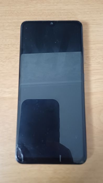 Продаётся телефон самсунг А32