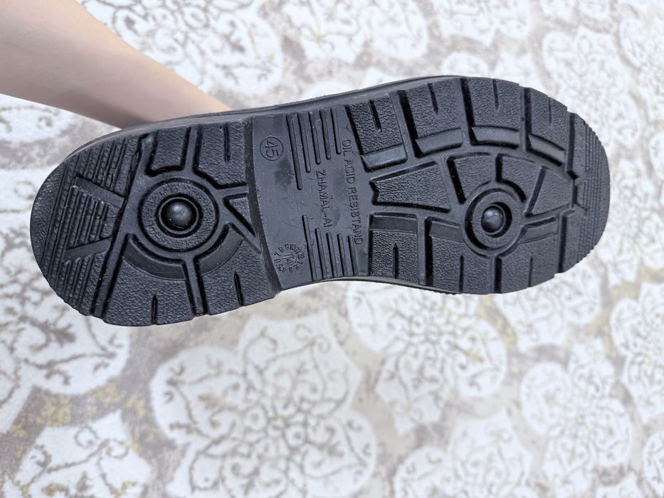 Зимний етік сатылады