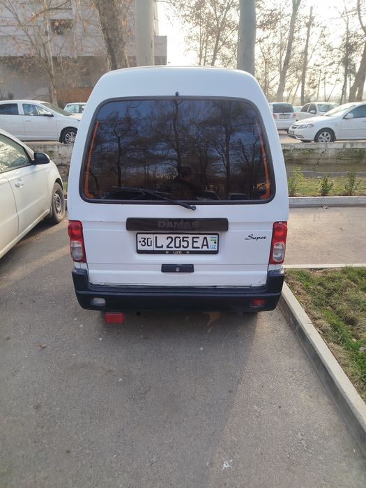 Minishga tayyor damas