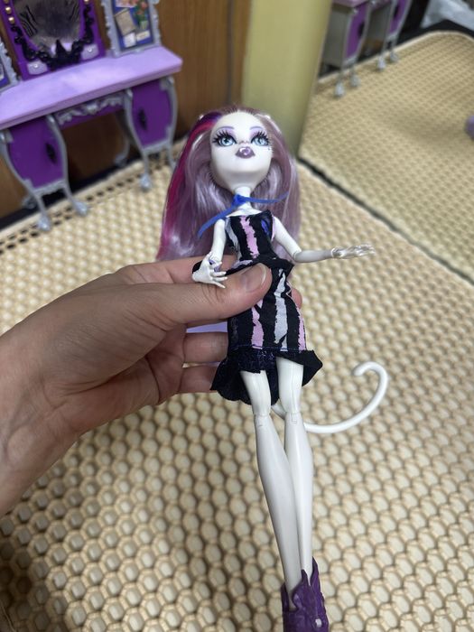 Продам куклу монстр хай!