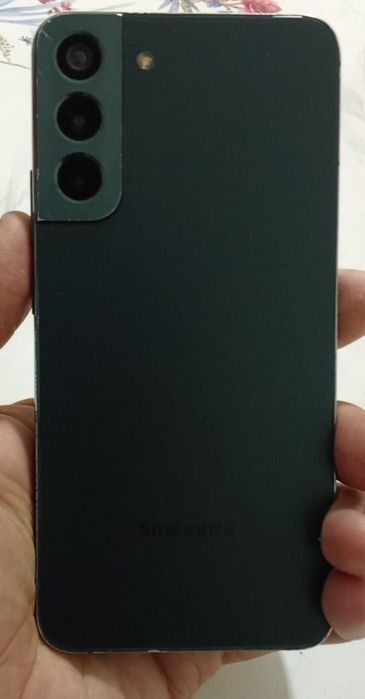 Продам galaxy s22