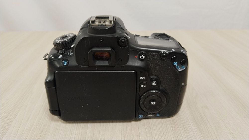 Canon 60 D сатылады