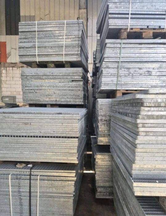 Grătare zincate galvanizate