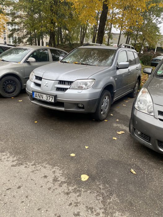 Митцсубиси Оутландр