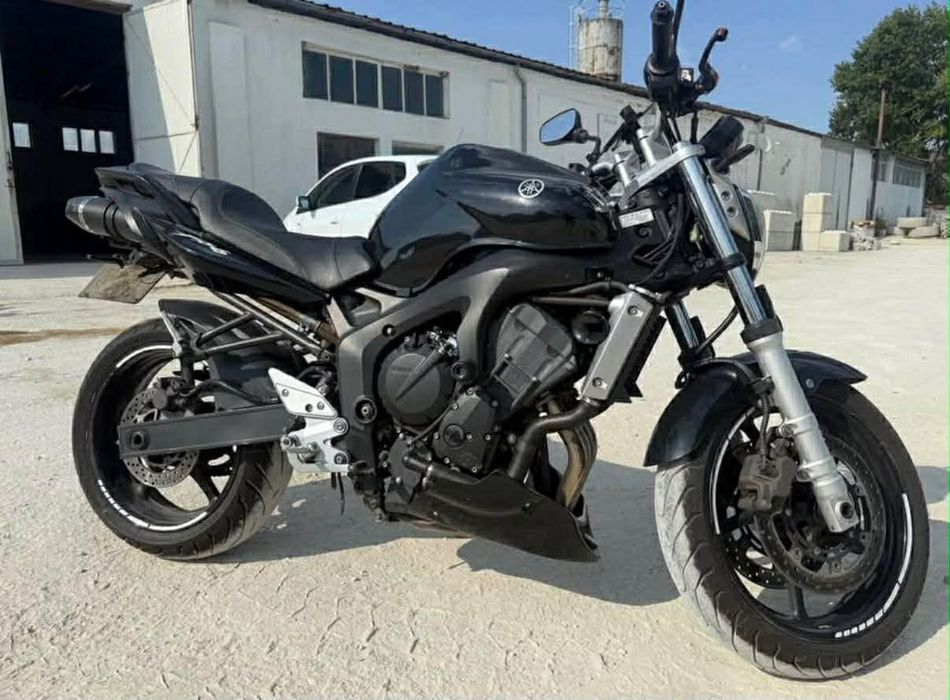 YAMAHA FZ6 2005 година