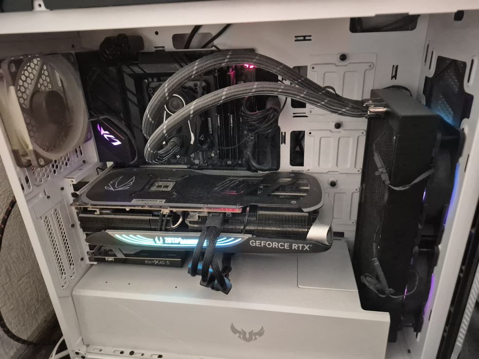 Мощный Игровой компьютер RTX 4080.