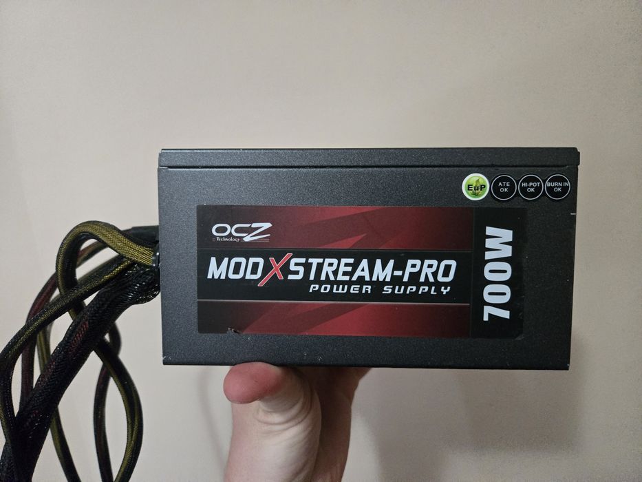 Sursa semi modulara 700w