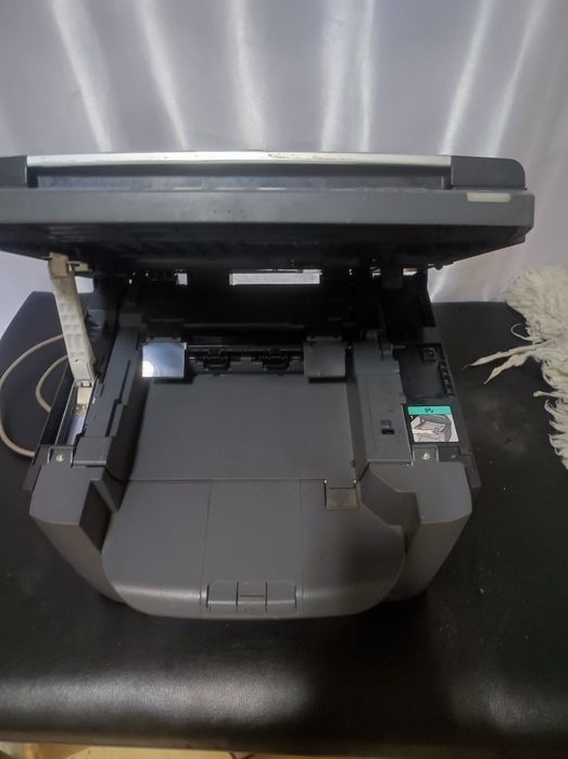 Ксерокс кенон мф4018