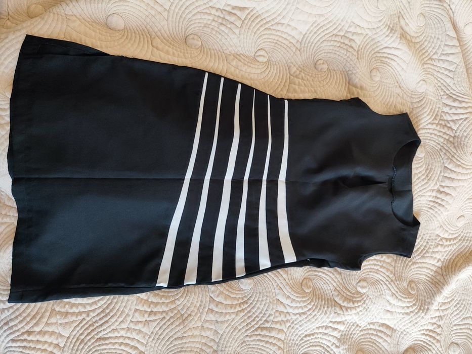 Отдам даром вещи женские