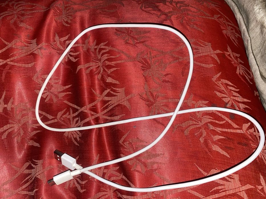 Vand Redmi A3 Verde 128GB 4GB RAM fara niciun defect,pret 450lei