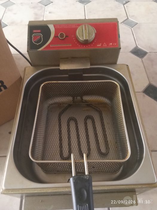 Fri aparat 8 litrlik turkiya maxsuloti. Kam ishlagan