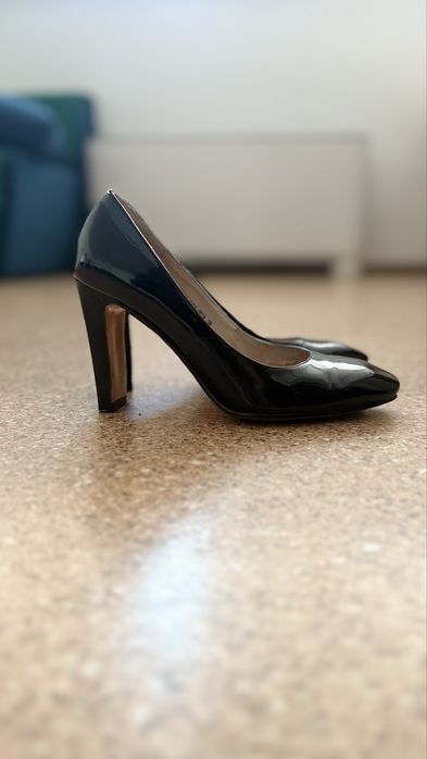 Продаю туфли 39 размер