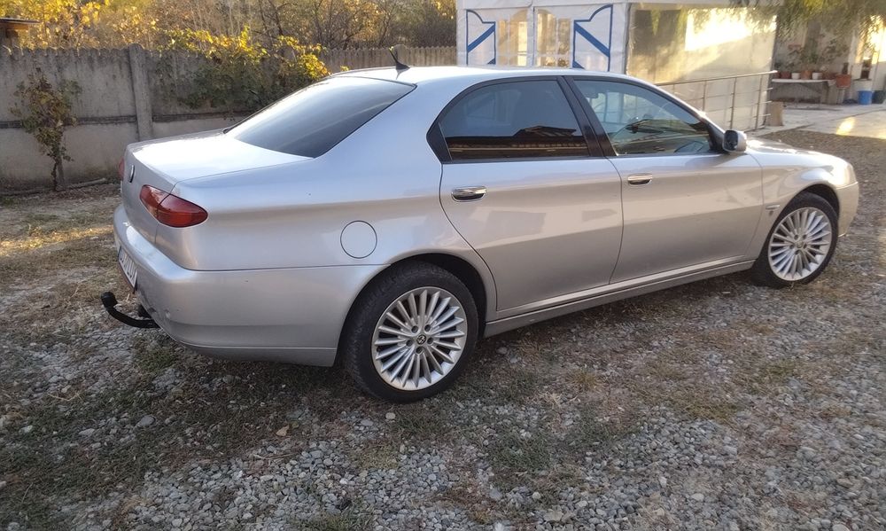Alfa romeo 166  facelift