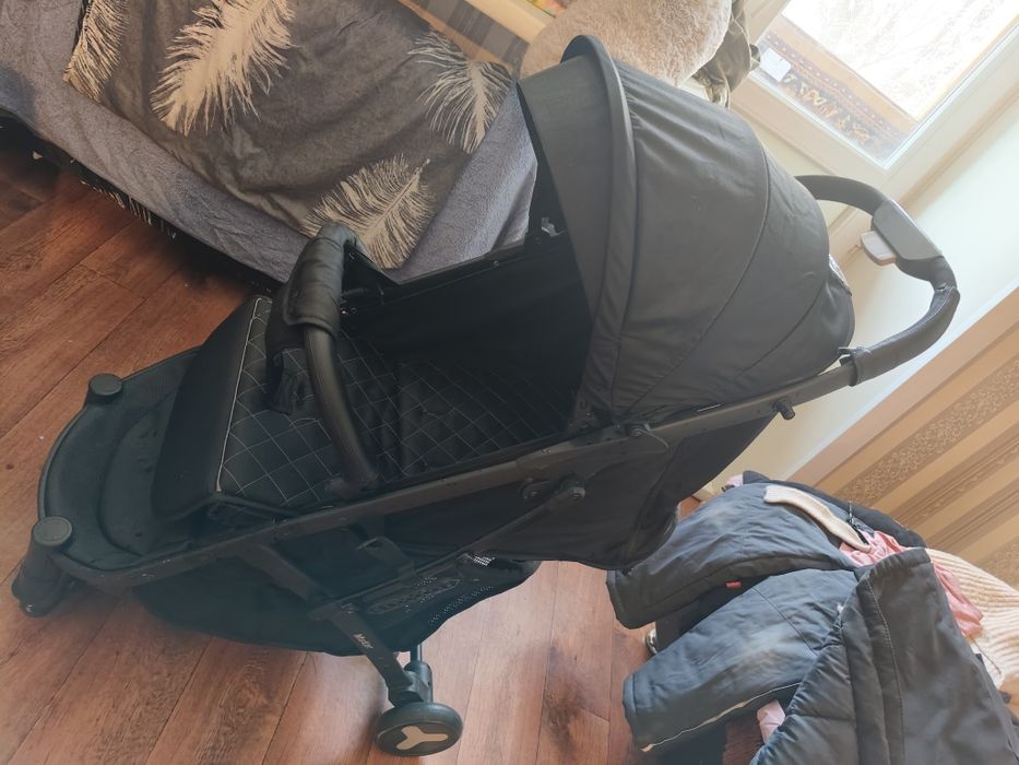 Продам детскую коляску