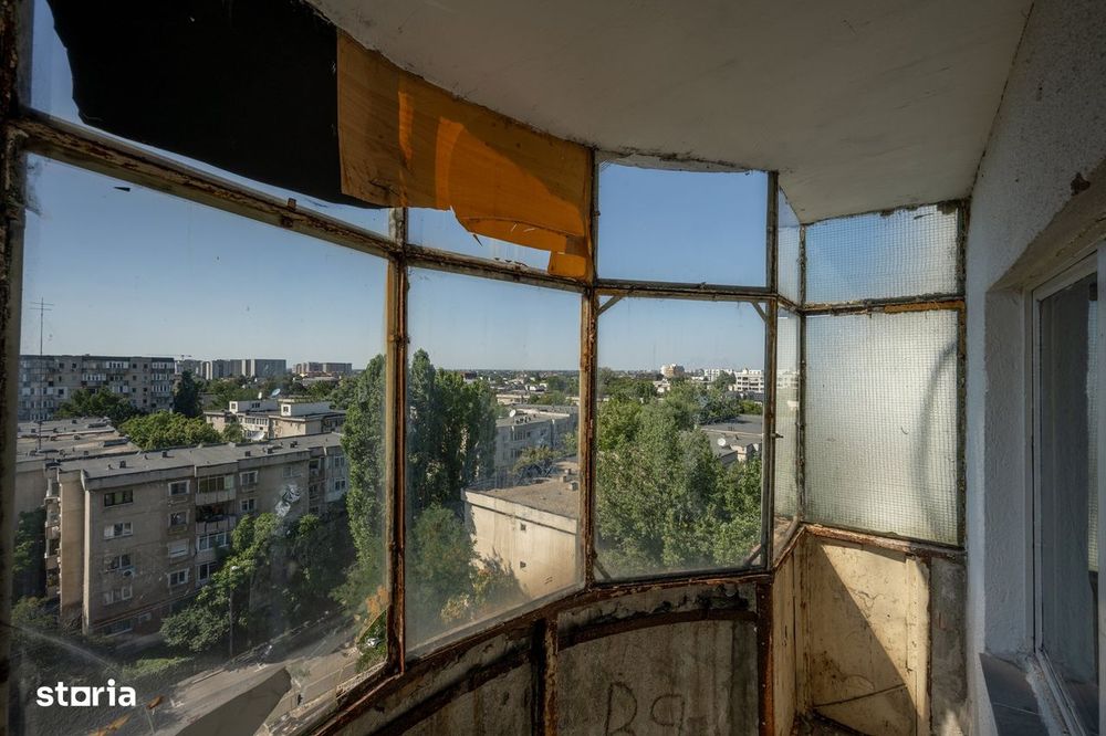 Garsoniera - decomandata - Lujerului - Teatrul Masca