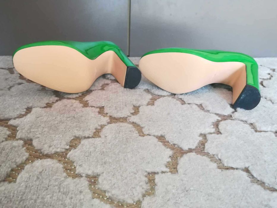 pantofi dama verzi - marimea 35/36 - 50lei