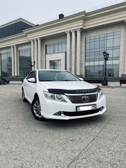 Продам тайота камри