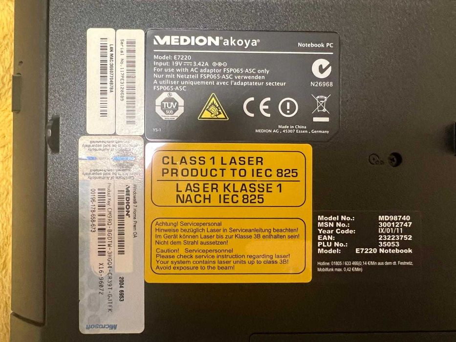 Laptop MEDION Akoya E7220 17 inch Licenta Windows 10 si Office 2021