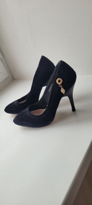 Продам туфли свои