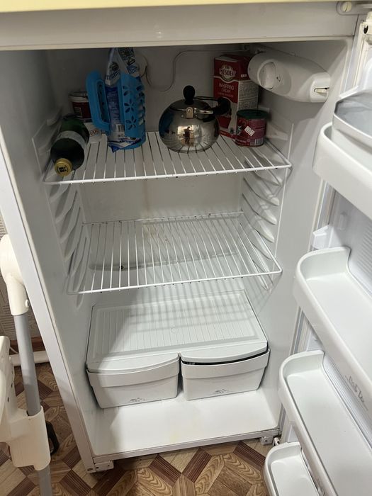 Холодильник.