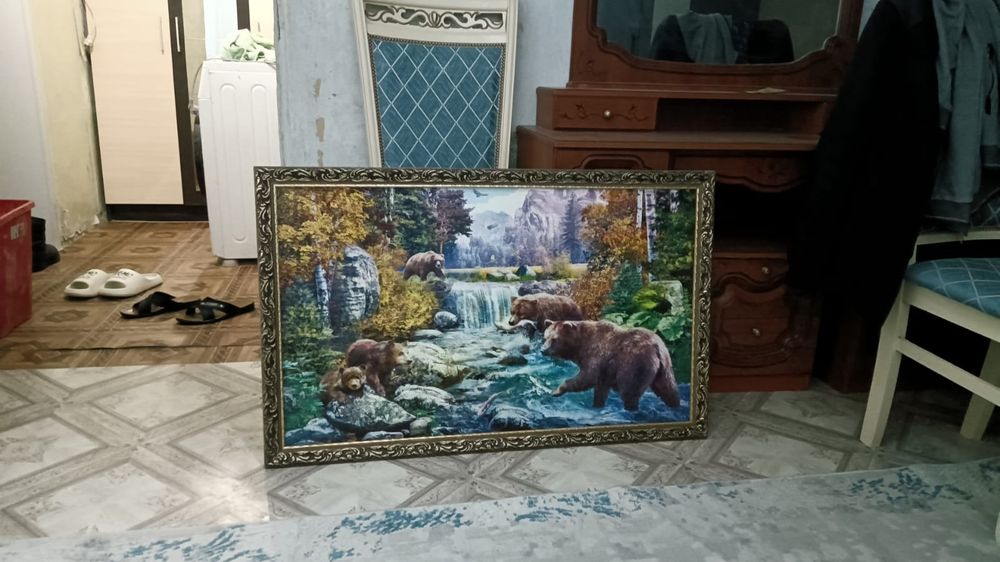 Продам 2 картины для стены.