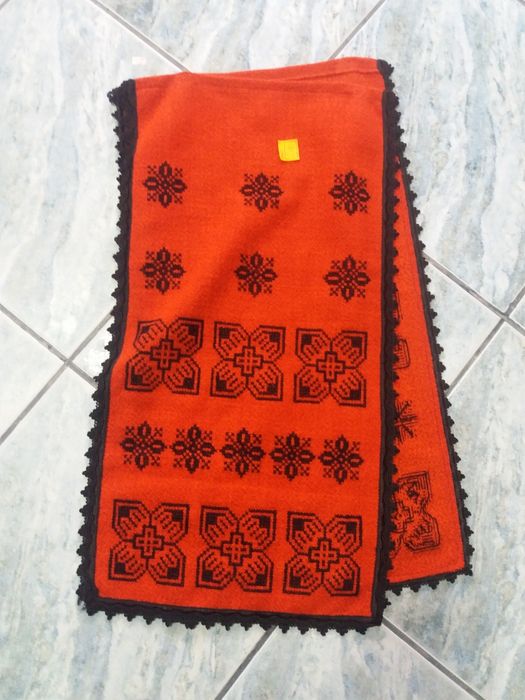 Cătrințe ,șoarțe,fote costum popular