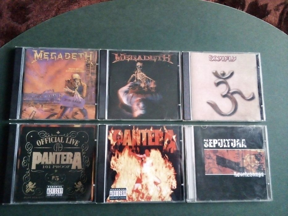 За меломаните! Предлагам запазени и разнообразни дискове с музика(1)!