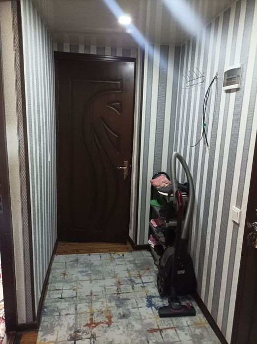 Tayyor 1/3 xona qilingan xonadon sotiladi