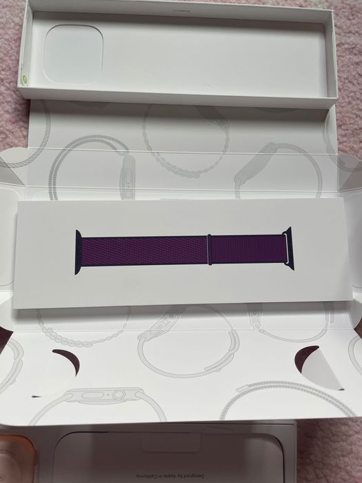 Apple Watch Series 10 S10 46mm Rose Gold – като нов, неразопаковано зарядно