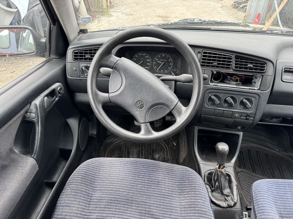 Фолксваген Голф 3 1.4 55кс 1995г На Части