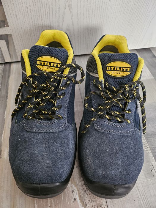 Работни обувки, модел D-BLITZ S1P на DIADORA –