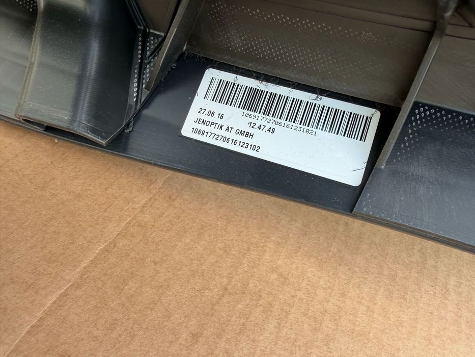 Plansa bord vw caddy 2016-2020
