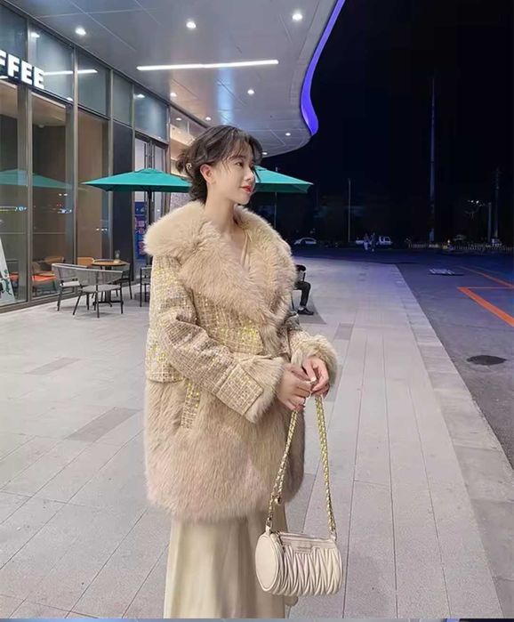 Ново дамско палто Л Размер