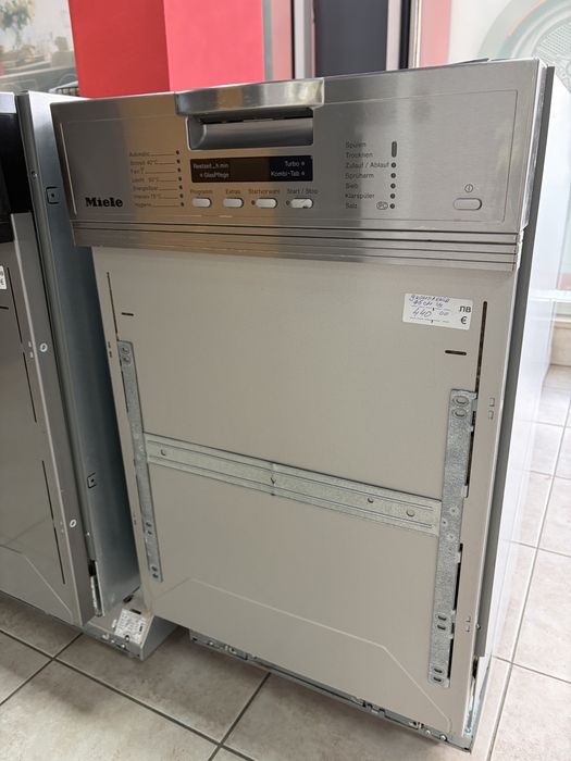 Miele G1502 тясна миялна за частично вграждане/24 мес гаранция