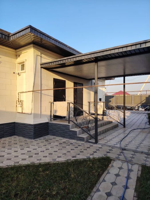 Дом с евроремонтом.4 комнатный