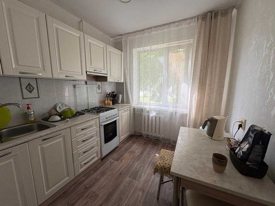Продам 2 ком квартиру на Океане